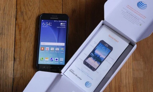 Loạt ảnh 'đập hộp' smartphone siêu bền Samsung Galaxy S6 Active 