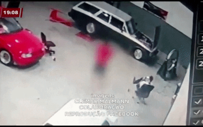 Hai hung tho sua o to tu vong tai cho vi dieu hy huu