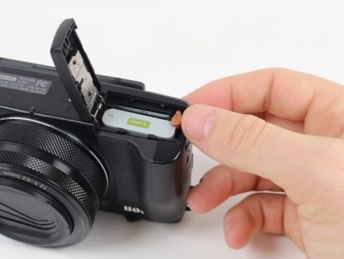  Khám phá nội thất máy ảnh Canon PowerShot G1 X Mark II