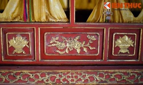 Vẻ đẹp chói lóa của cổ vật sơn son thếp vàng nhà Nguyễn