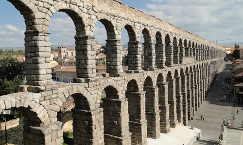 Kỳ quan cầu dẫn nước La Mã hoạt động suốt 2.000 năm