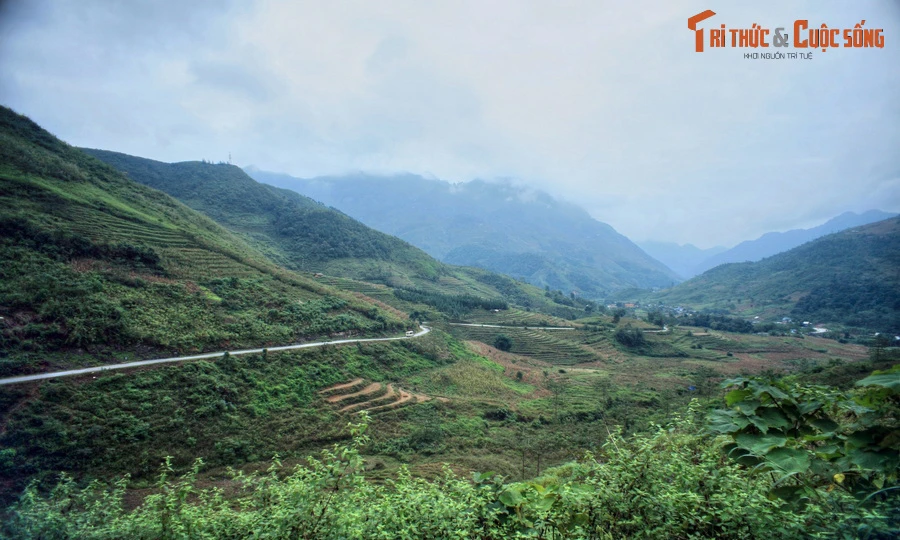 Đẹp quên lối về con đường từ TP Hà Giang đi Đồng Văn (1)