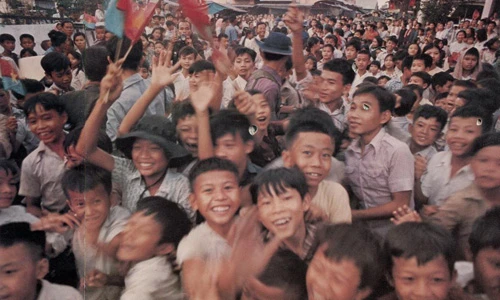 Ảnh để đời về miền Nam những ngày sau giải phóng (4)
