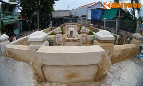 Mộ cổ hoành tráng của người sáng lập Thủ Đức