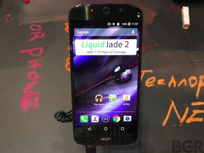 Trên tay điện thoại Acer Liquid Jade 2 dùng camera 21MP