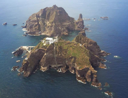 Vẻ đẹp của quần đảo Nhật-Hàn đang tranh chấp “tóe lửa“