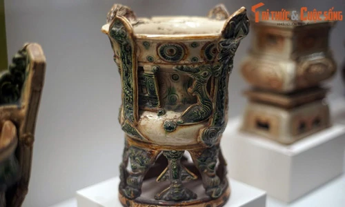 Cận cảnh loạt cổ vật cực hiếm của vương triều Mạc 