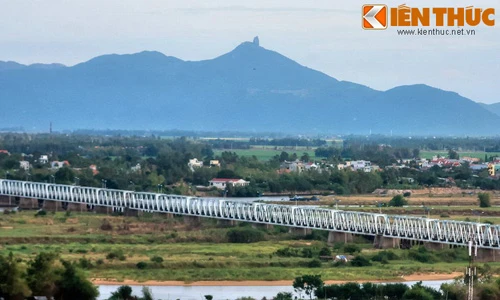 Điều bất ngờ về cây cầu dài nhất miền Trung, thứ nhì VN xưa