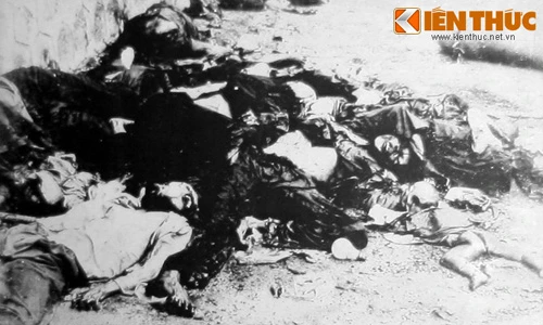 Loạt ảnh sốc: Tội ác khủng bố của Khmer Đỏ ở VN (2)