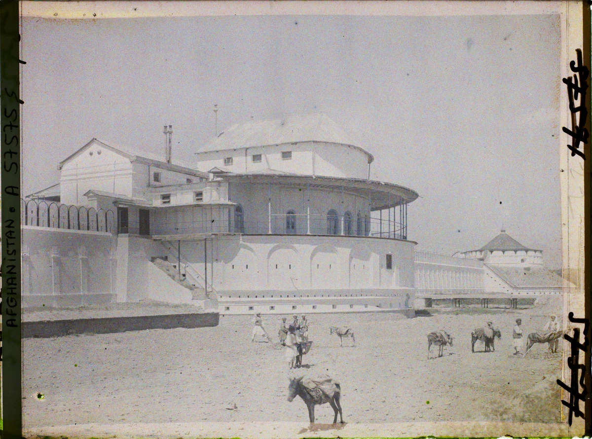Ngắm ảnh màu đặc biệt về thủ đô của Afghanistan năm 1928 