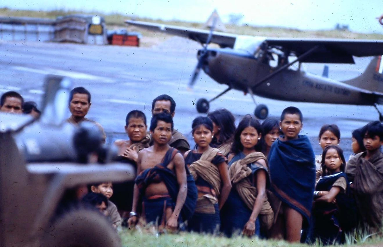 Cảnh tượng lạ ở sân bay Cheo Reo thời CT Việt Nam