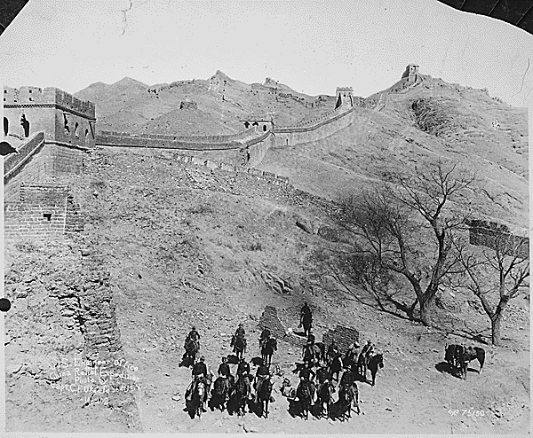 Một đoạn của Vạn Lý Trường Thành vào khoảng năm 1900-1901.