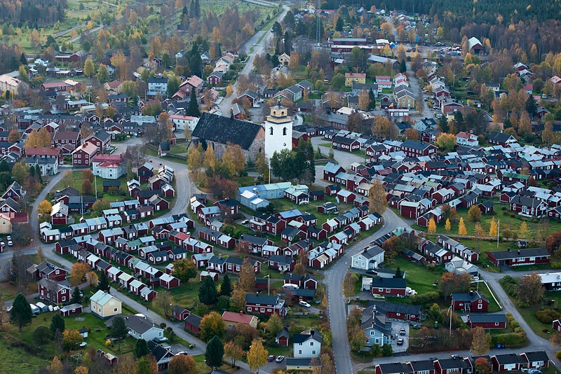 Khám phá thành phố nhà thờ độc đáo nhất châu Âu