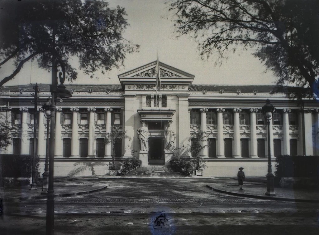 Ảnh hiếm có dinh thự cổ nổi tiếng nhất Sài Gòn xưa 