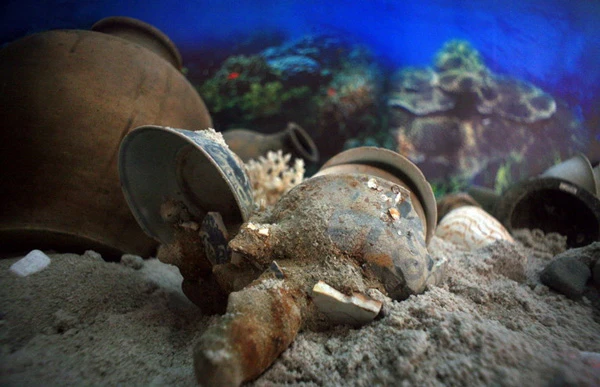 Kho báu “con đường tơ lụa Biển Đông”... Việt Nam khai quật