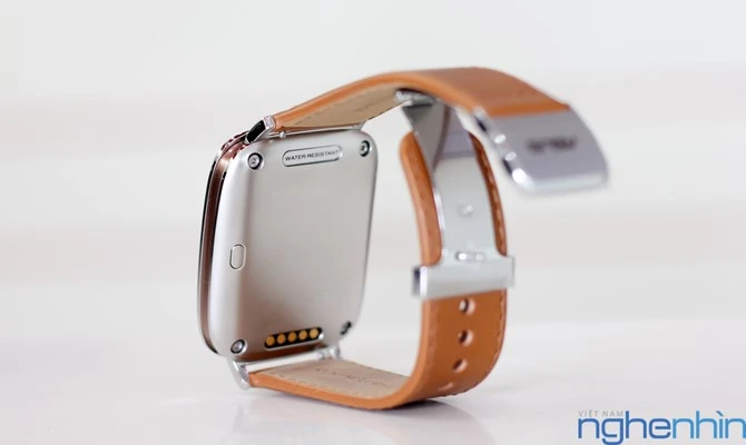 Soi đồng hồ Asus ZenWatch: đối thủ giá rẻ của Apple Watch