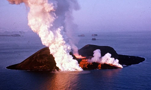 Khám phá kỳ quan đảo núi lửa độc đáo ở châu Âu