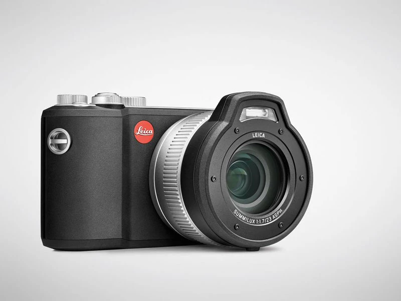 Ngắm máy ảnh Leica X-U (Tup 113) biết “bơi lội” giá 66 triệu đồng