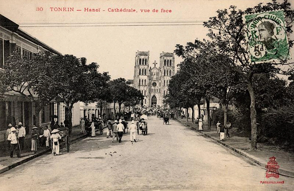 Ảnh cực hiếm về nhà thờ Lớn Hà Nội 100 năm trước