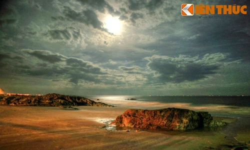 Bãi đá nổi tiếng linh thiêng ở Mũi Né có gì đặc biệt? 