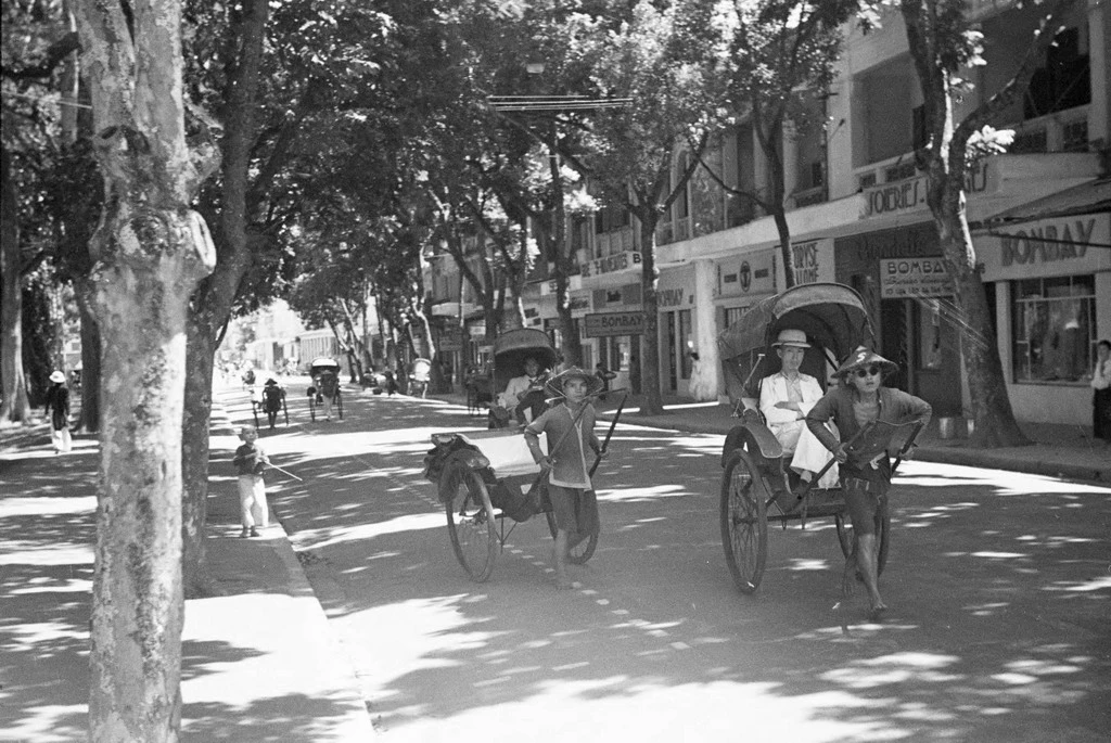 Loạt ảnh độc về xe kéo tay ở Hà Nội năm 1940