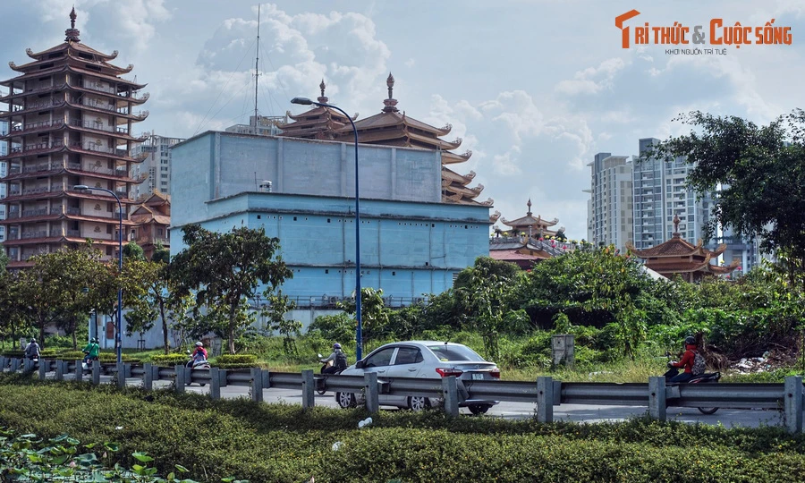 Có gì hot trên đường từ TP HCM đi Đà Lạt?