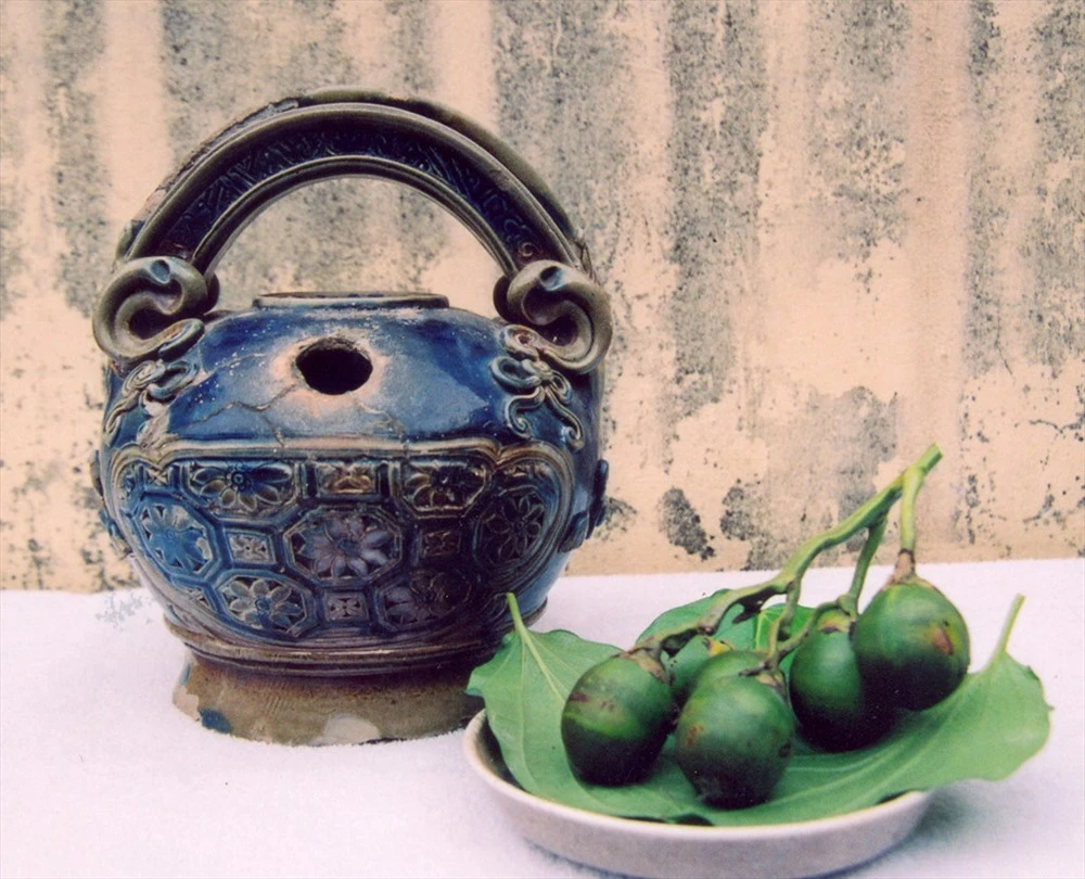 Vì sao người Việt xưa tôn thờ “ông” bình vôi? 