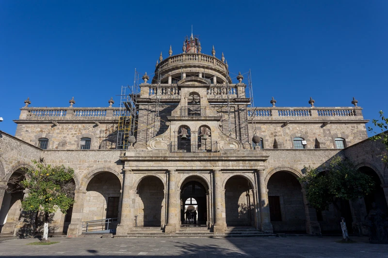 Cận cảnh kiệt tác kiến trúc bệnh viện cổ của Mexico