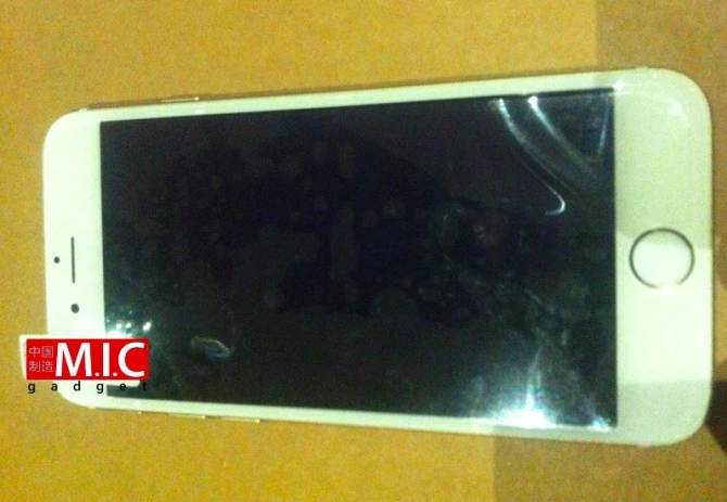 Điện thoại iPhone 6s lộ ảnh thực tế, dày hơn iPhone 6