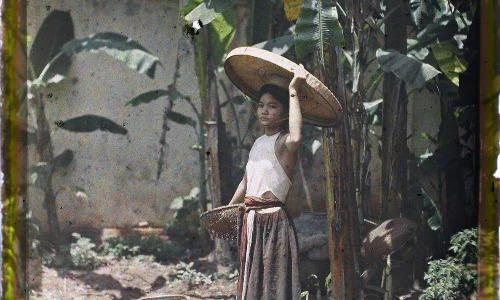 Ảnh màu tuyệt vời về phụ nữ nông thôn Bắc Bộ năm 1921 (1)