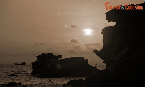 Giải mã giai thoại ly kỳ về Dinh Cậu linh thiêng nhất VN 