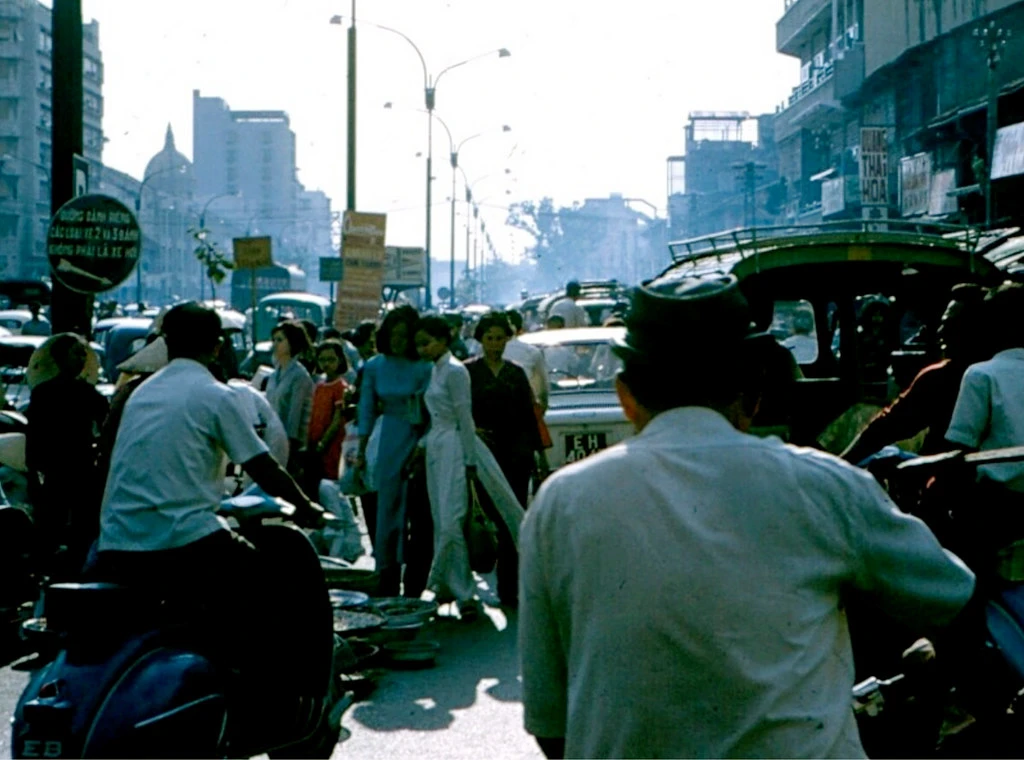 Sài Gòn năm 1970 có gì hot qua ống kính lính Mỹ? 