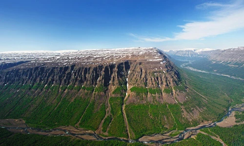 Khám phá vùng cao nguyên nổi tiếng nhất nước Nga