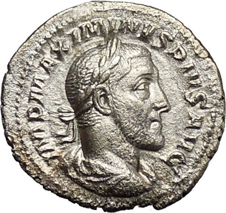 Kỳ lạ gã chăn cừu trở thành hoàng đế La Mã huyền thoại