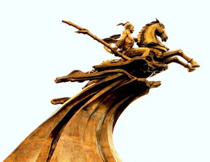 Tượng đài ngựa nổi tiếng nhất Việt Nam