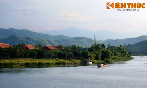 Sự thật dòng sông phong thủy cực thiêng của nhà Nguyễn