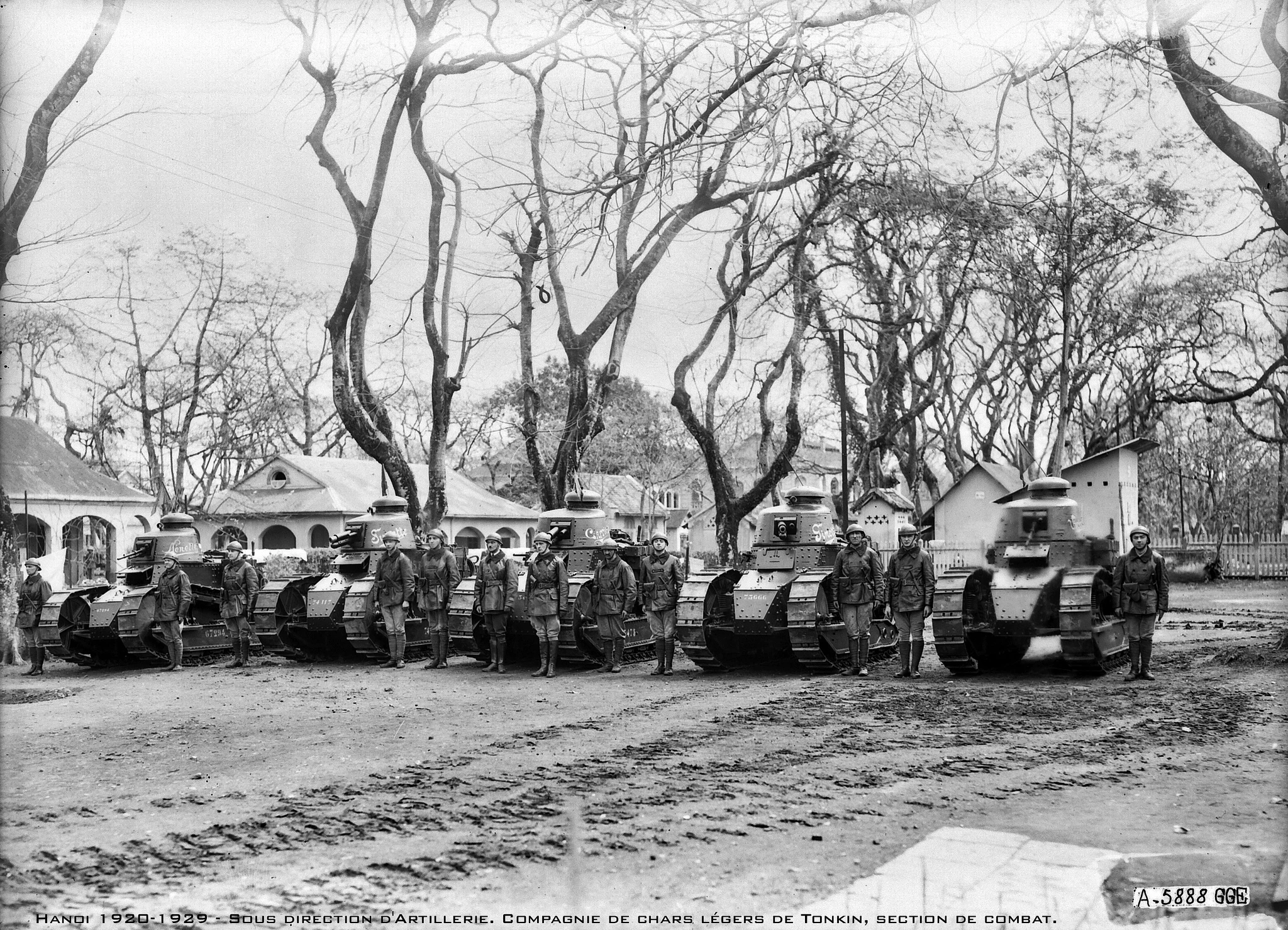 Đầy bất ngờ trong căn cứ pháo binh Pháp ở Hà Nội thập niên 1920