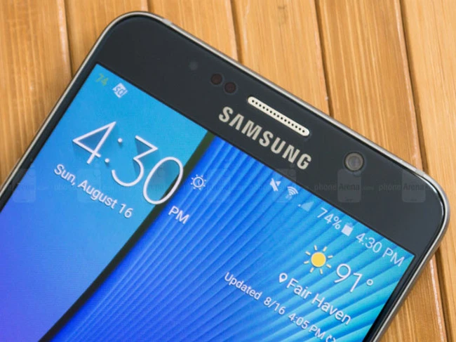 Những smartphone màn hình lớn tốt nhất hiện nay