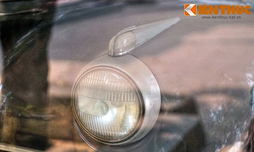 Chi tiết đặc biệt của xe hơi chống đạn bảo vệ Bác Hồ 