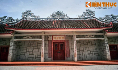 Giải bí ẩn trăm năm trong khu phố Tàu đặc biệt ở Huế