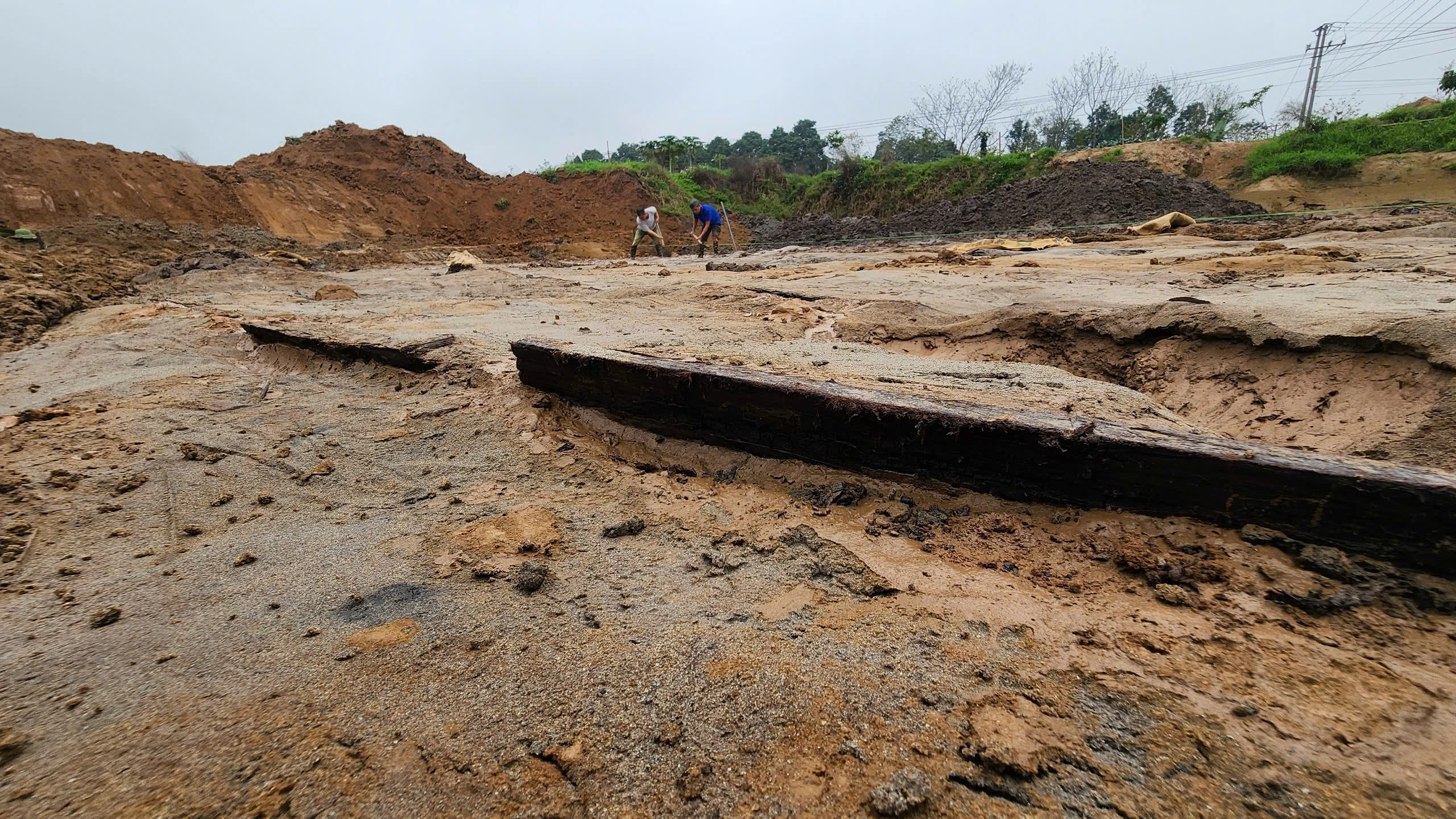 Tiết lộ bất ngờ về thuyền độc mộc cổ phát lộ ở Bắc Ninh