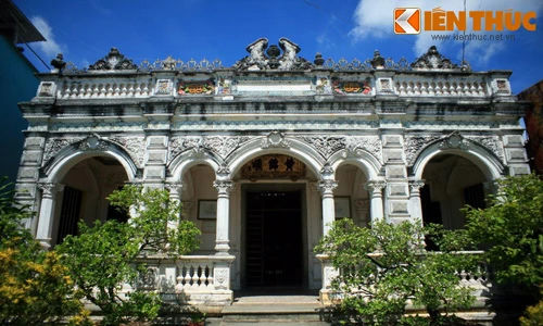 Ngắm tuyệt tác kiến trúc nhà cổ nổi tiếng Nam Bộ