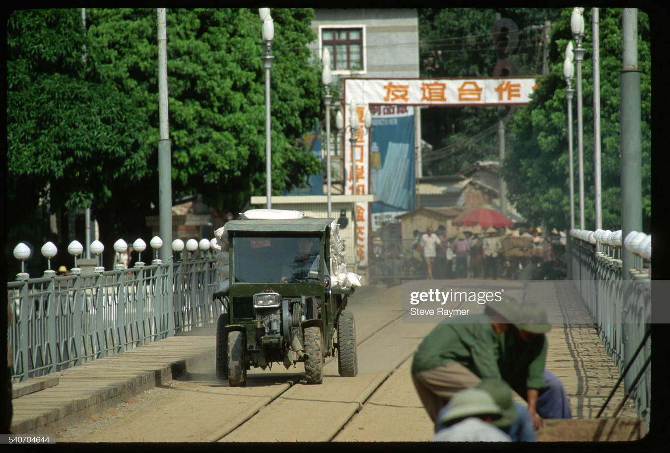 Cuộc sống ở Lào Cai năm 1993 qua ảnh của Steve Raymer