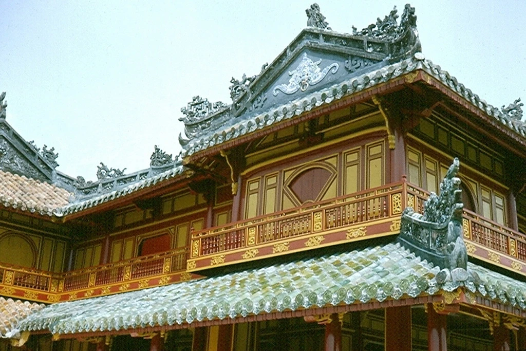 Cố đô Huế năm 1964 qua ảnh của Robert Gauthier 