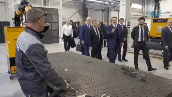 Truc thang khong nguoi lai MDP-01 Termit Nga phong rocket tu khoang cach 6 km