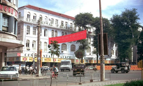 Sài Gòn năm 1971 - 1973 trong ảnh của Gene Whitme