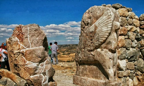 Khám phá tàn tích đế chế hùng mạnh nhất thời cổ đại