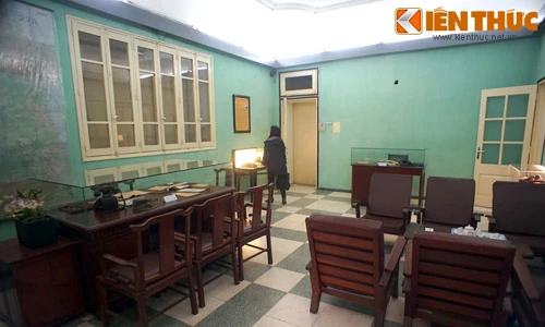 Phòng làm việc của Đại tướng Văn Tiến Dũng thời chống Mỹ