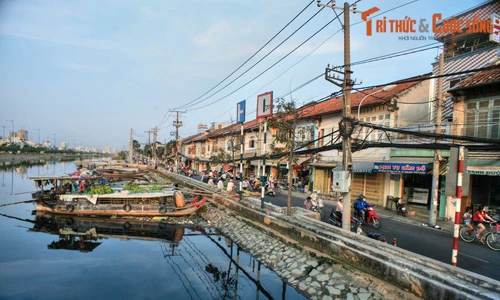 Có phải tên gọi kênh Tàu Hủ bắt nguồn từ món tàu hủ?