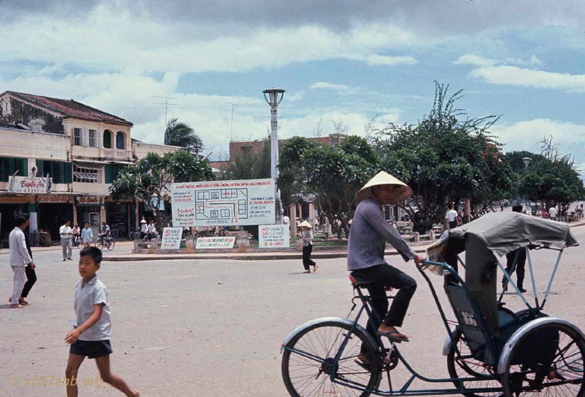 Ảnh đời thường thú vị về Phan Thiết 1967 của Bob Kelly (2)